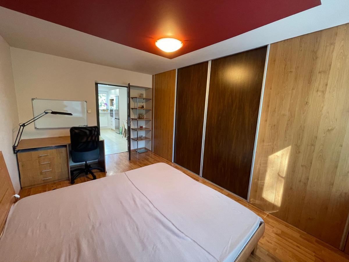 Komárno Apartman Bibi-D מראה חיצוני תמונה